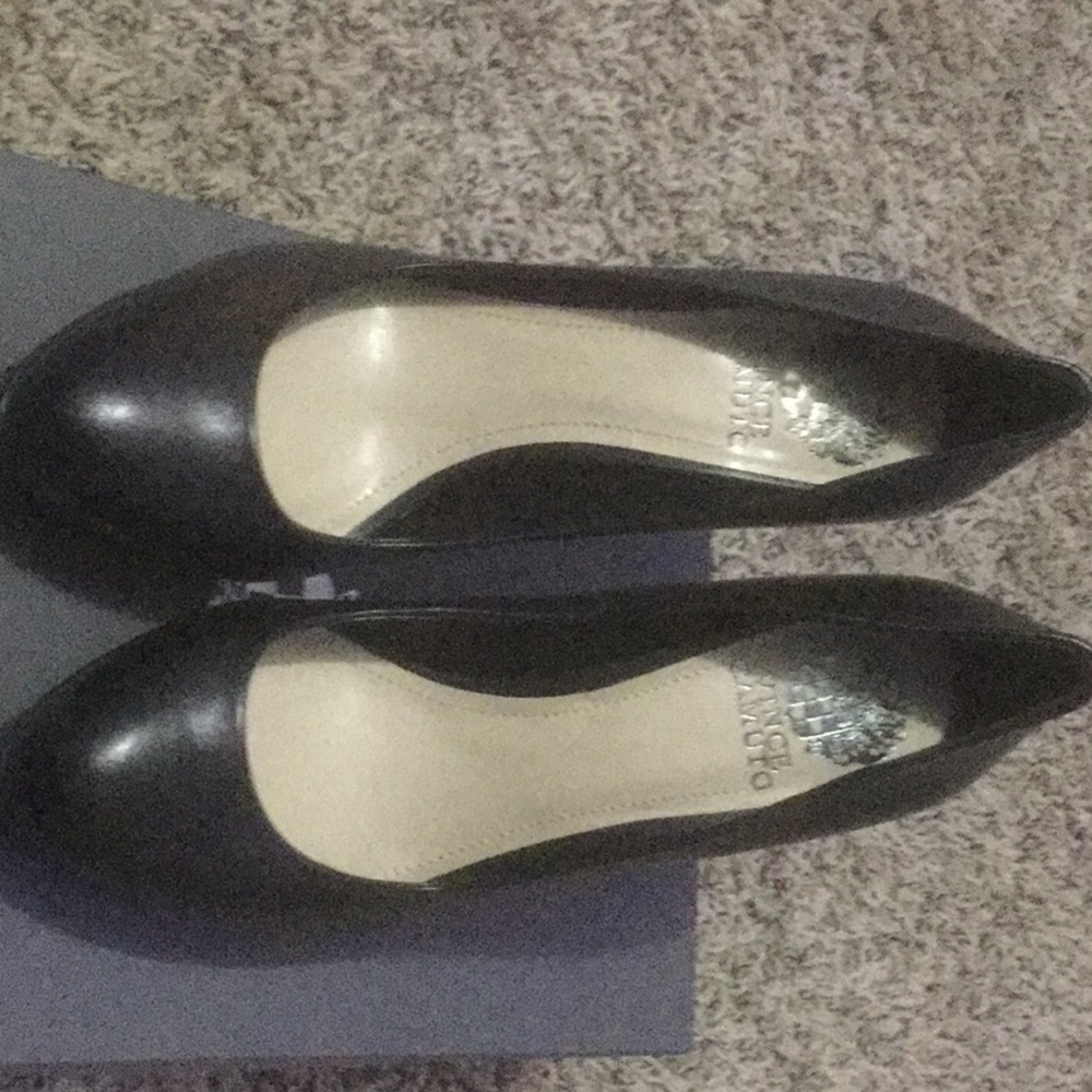 Vince Camuto Platform Pumps Sz9.5